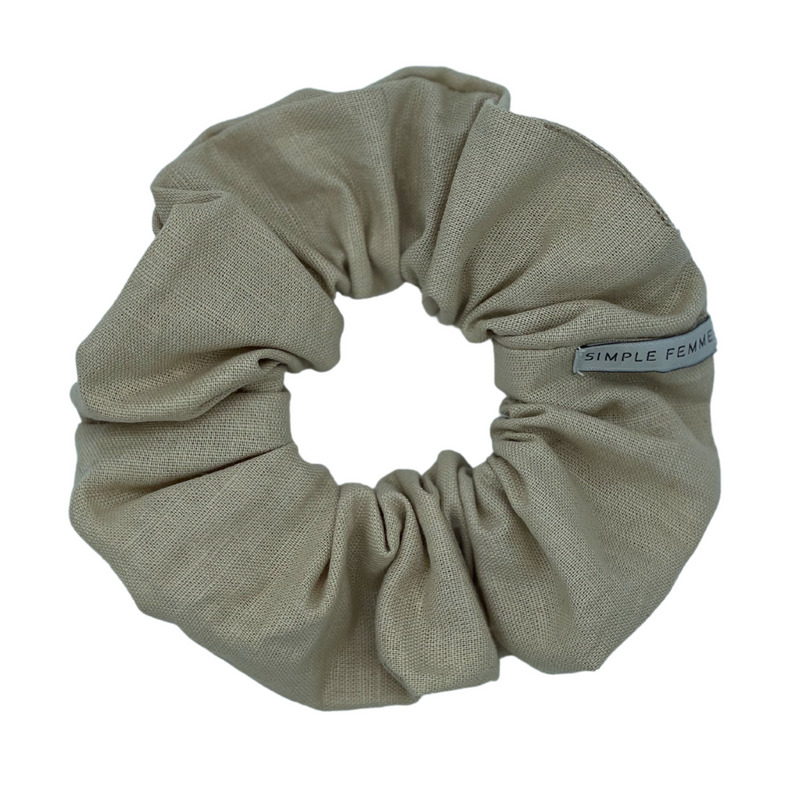 BEIGE HØR SCRUNCHIE