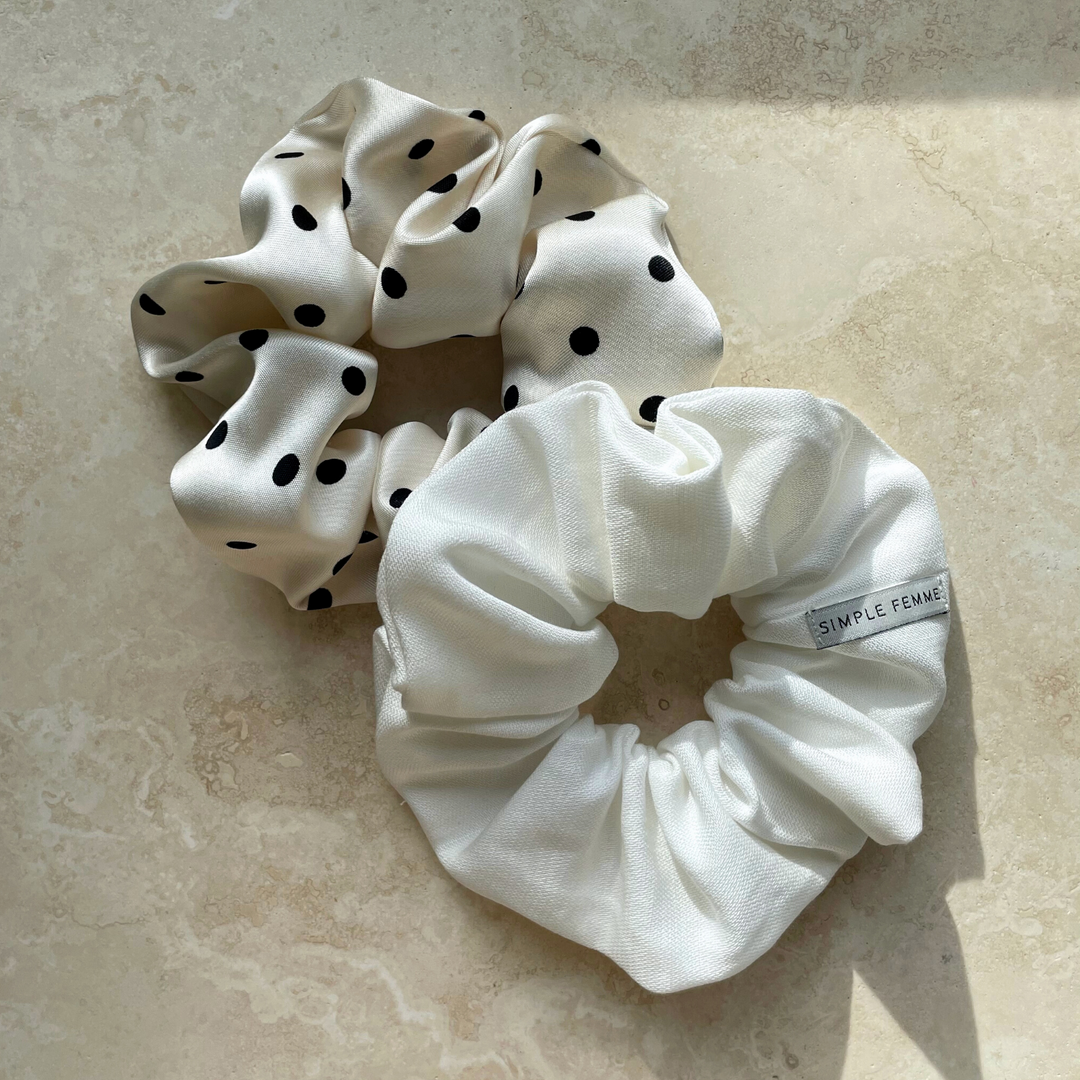 POLKA PRIKKET SATIN SCRUNCHIE